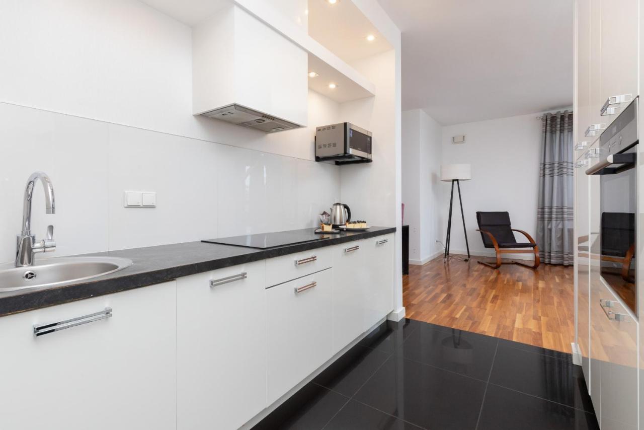 Atelier Residence Apartment By Noclegi Renters Varşovia Exterior foto