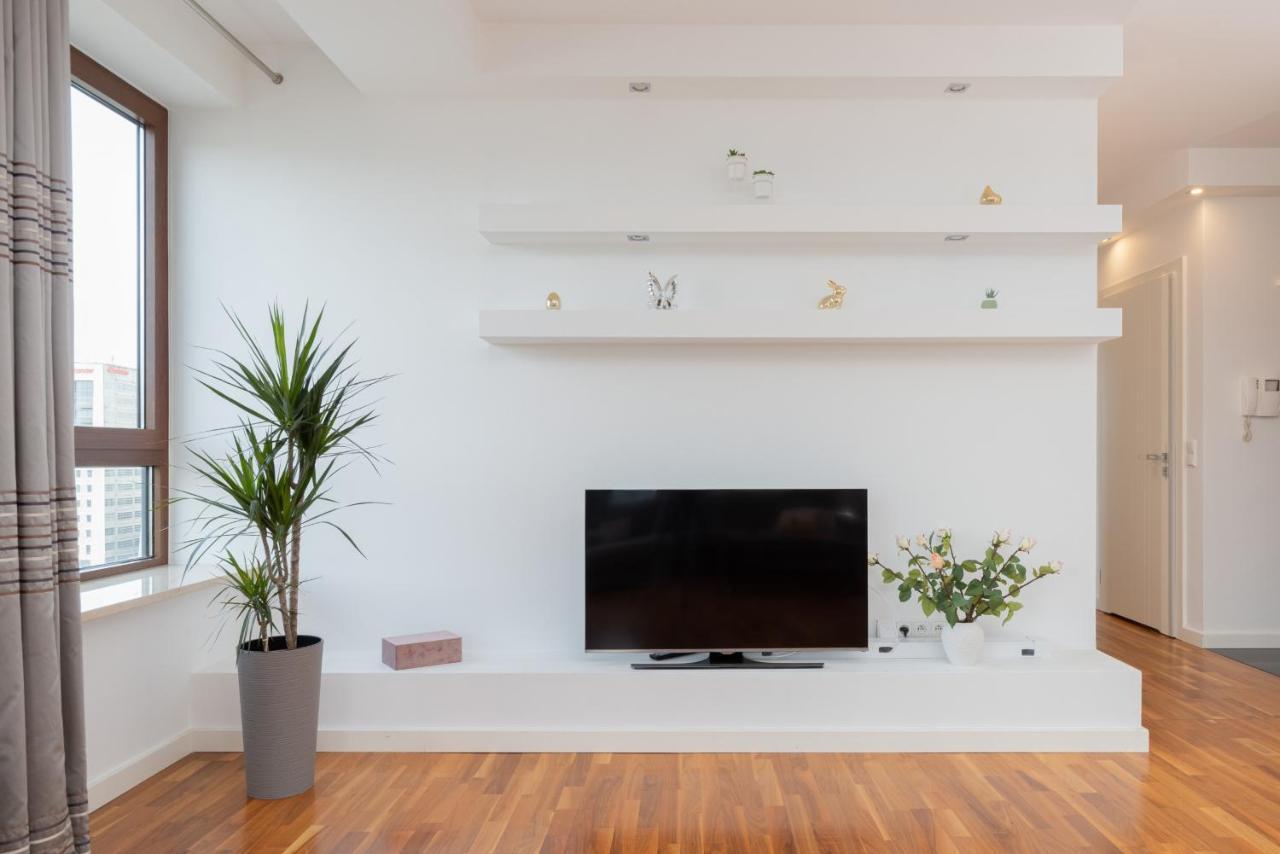 Atelier Residence Apartment By Noclegi Renters Varşovia Exterior foto