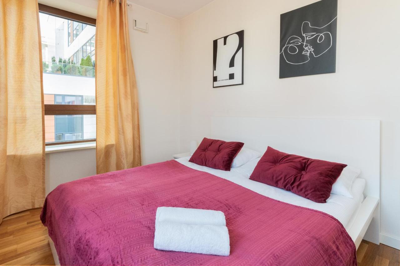 Atelier Residence Apartment By Noclegi Renters Varşovia Exterior foto